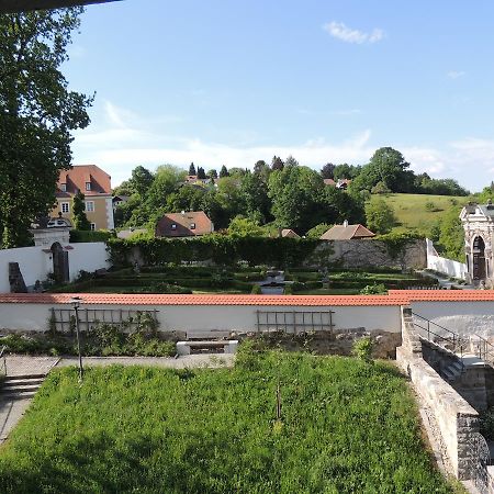Gaestehaus Maelzerei Auf Schloss 뉴버그엠인 외부 사진